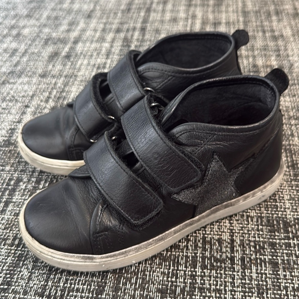 Billowy Leather Star Velcro Sneaker Made in Spain